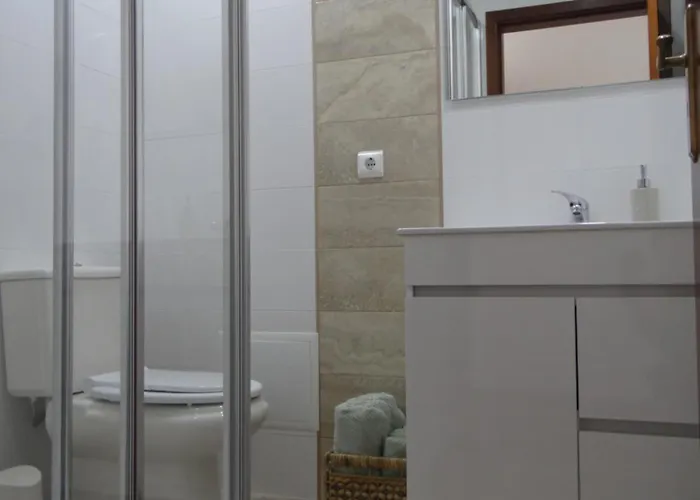 Quartos, Solar Da Sao נאזרה